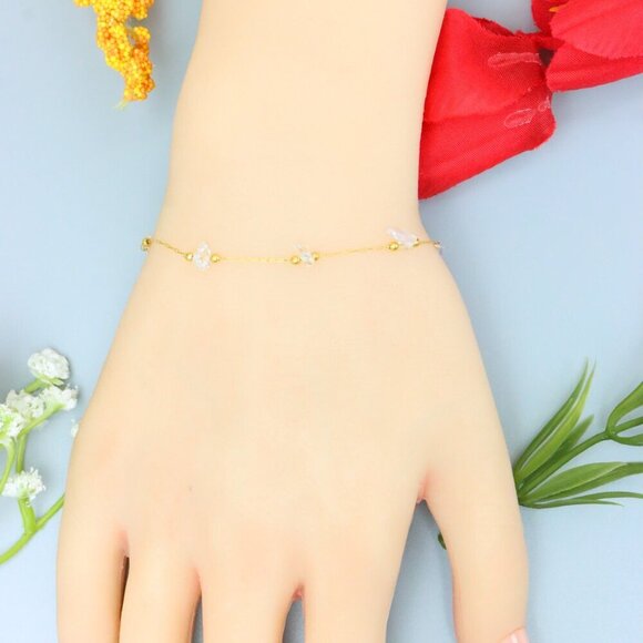 "Elegant & Trendy Bracelet, A Perfect Gift for Women, Thoughtful, EVCH1077 - Picture 7 of 9